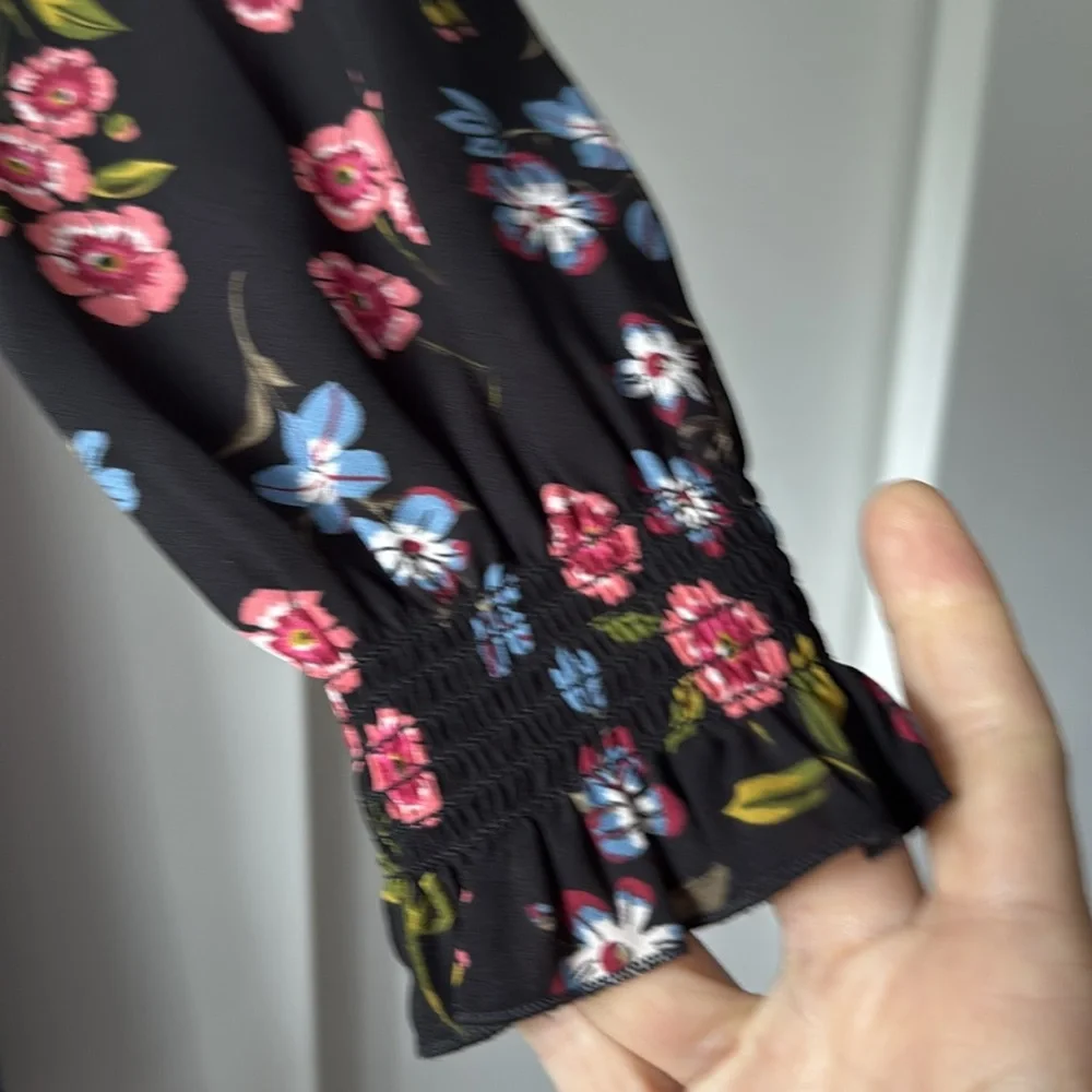 Kate Spade Black Meadow Floral Smock Waist Dress XS‎